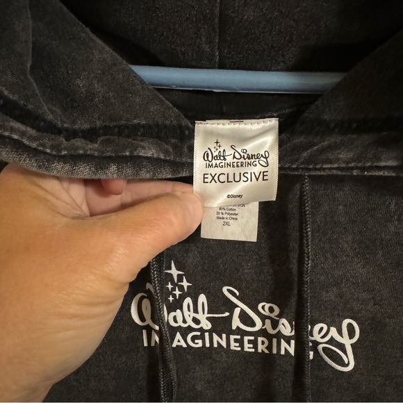 NWT Walt Disney Imagineering D23 Exclusive Gray Hoodie Mickey’s of Glendale 2XL - Picture 5 of 5